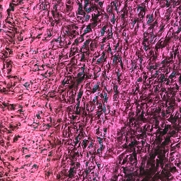 Kensie Burgundy Teddy Bear Sweater Small - Picture 2 of 3